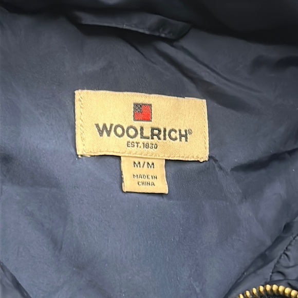 Woolrich Puffer Vest - Picture 4 of 4